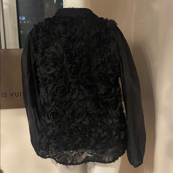 YAS Black Top Textured Floral Top 10 - Picture 8 of 13